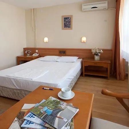 Anba Otel